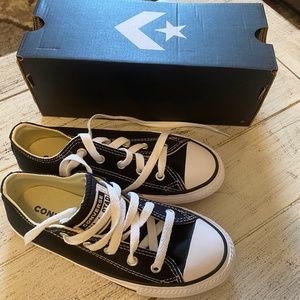 Black Converse Size 13 Little Kid